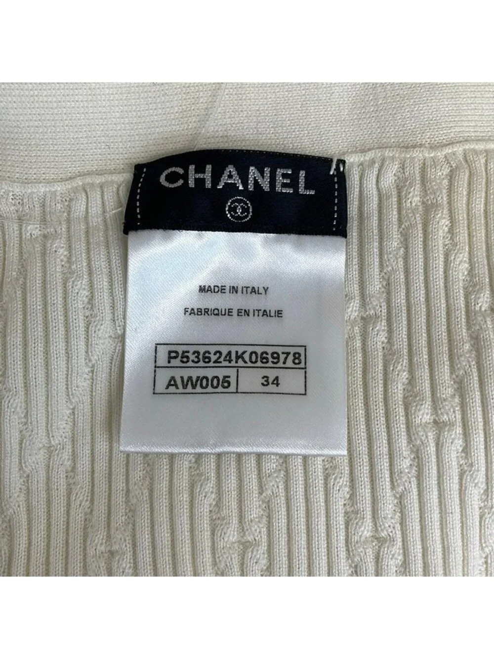 Chanel Cardigan 34 S White Long Sleeve CC Logo Tag One Side Resewn